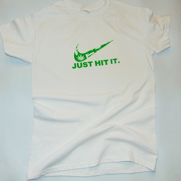 Urban Outfitters Other - Retro T-shirt’s